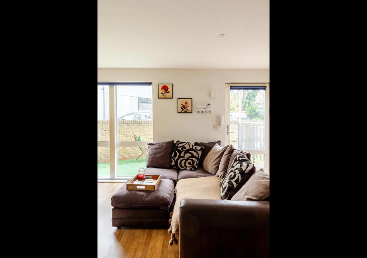 The Nest Of Forest Hill Londra Esterno foto